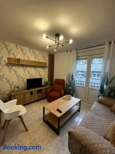 Precioso piso totalmente reformado. - Image 1