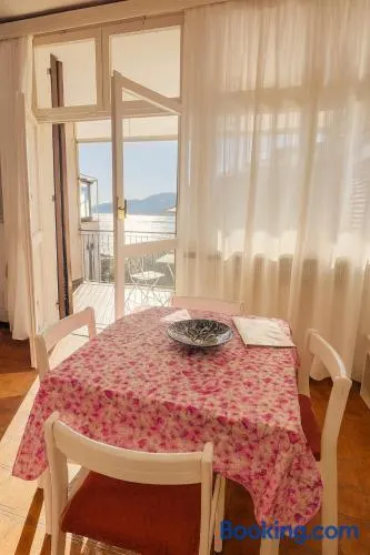 NAUTILUS VISTA MARE MOZZAFIATO a 180 GRADI- POSTO AUTO PRIVATO - 2 CAMERE MATRIMONIALI piu 1 DIVANO - Image 1