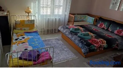 Eleni's GuestHouse - Image 1