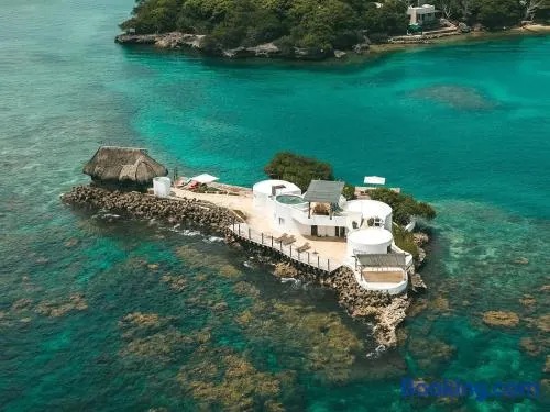 Isla Pelícano - Image 1