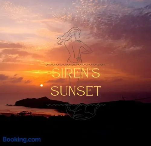 Sirens Sunset Peaceful Retreat with stunning sea views, 5 minutes from Porth Beach - Image 1