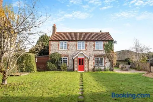 3 Bed in Docking oc-r29042 - Image 1
