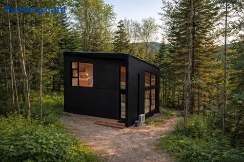 Chalet NYX - Bord de l'eau avec SPA et Sauna - Image 1