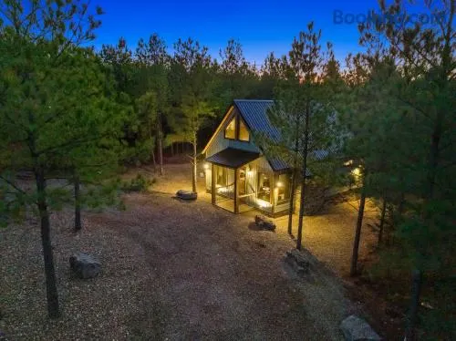 NEW Woodland Escape with Spa & Fire pit - Sleeps 4 - Image 1