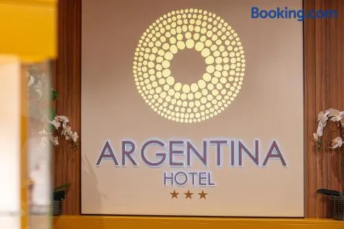 Hotel Argentina - Image 1