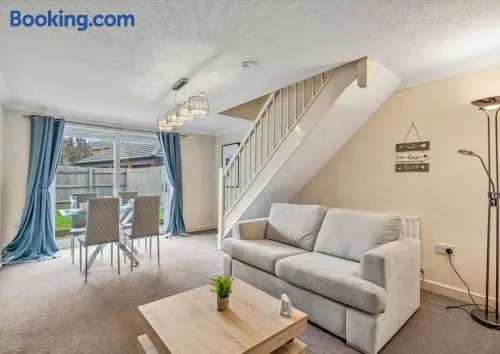 Stunning 2BR Home with Private Garden Near Airport & MET Office - Image 1
