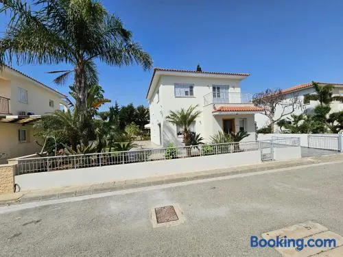 FAMILY HOME - Image 1