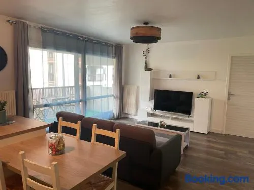 Bel appartement composé de deux chambres - Image 1