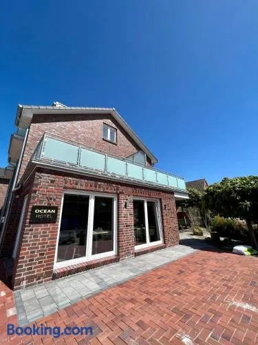 Hotel Ocean - Image 1