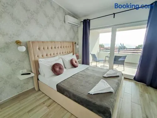B&B Bloom Apartments - Image 1
