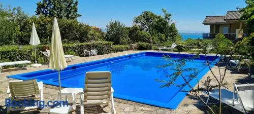Navarro Hill Resort - Image 1