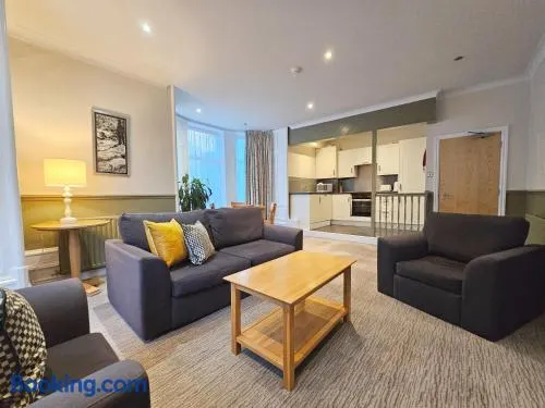 Derwent Manor Apartments - Image 1
