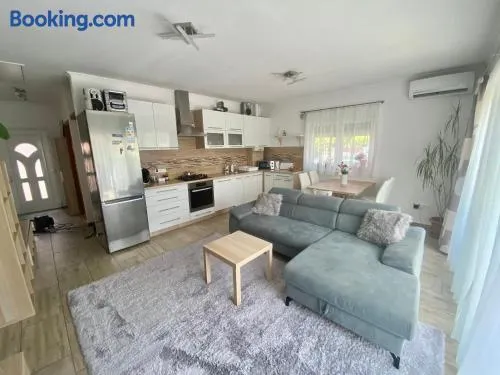 Deák Apartman Gárdony - Image 1