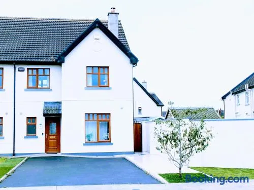 Budget Friendly King Room, Limerick - Image 1