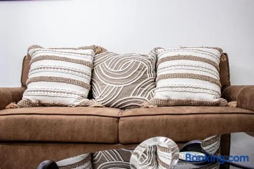 Luxury 1 Bed Apartment - Image 1