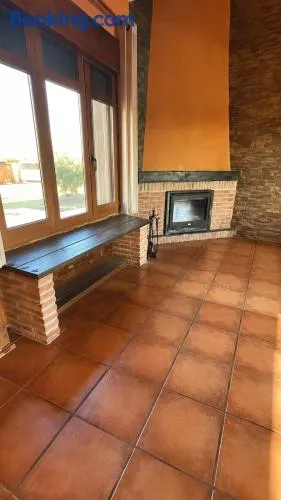 Casa Rural Illana con Piscina Privada - Image 1