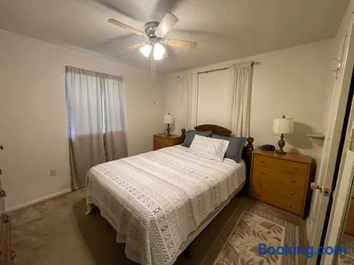 One BR Comfort Awaits Near Ft Sill - Image 1