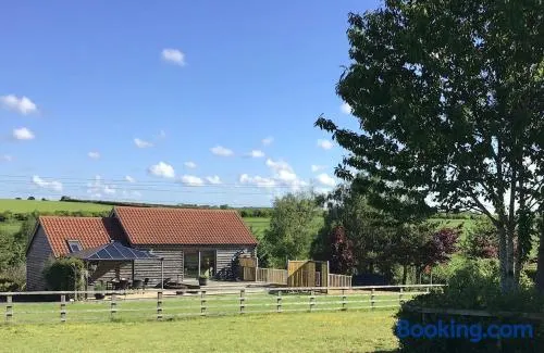 Cuckoo Barn Lodge - Image 1