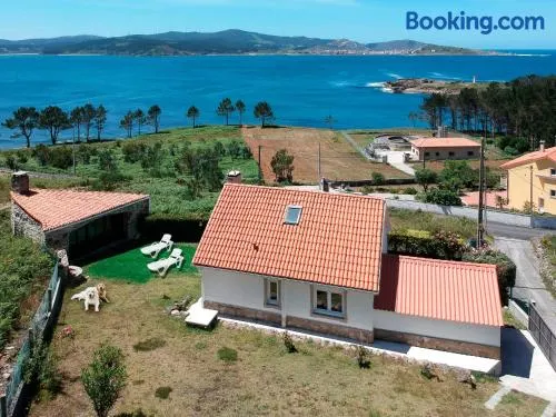 AG Casa Camariñas, con jardín y vistas al mar - Image 1