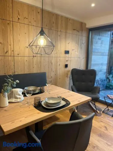 Alpinum Chalet mit privater Außensauna - Image 1
