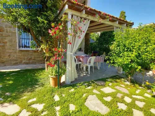 Comodo con giardino e patio - Image 1