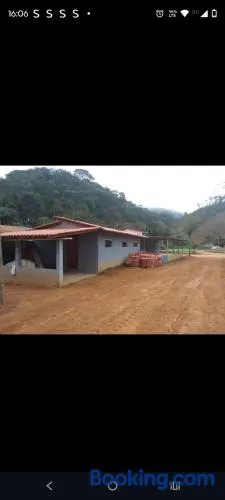 Cantinho na roça santa Maria - Image 1
