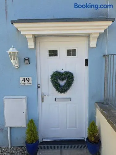 Bridge View Stayz - Image 1