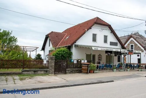 Encian Apartmanház Tihany - Image 1