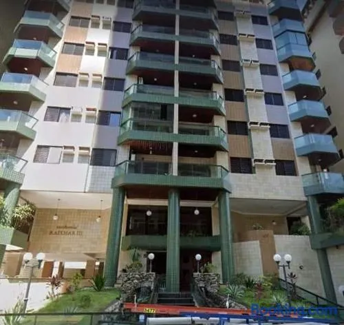 Apartamento aconchegante e bem localizado. - Image 1