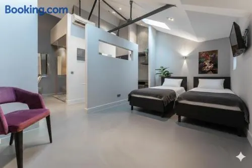 Stylish Suite near Gouden Ham, WiFi w AC - Image 1