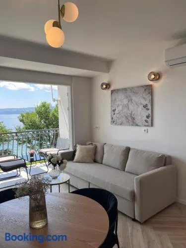 Modern Apartment Olive 30 Meters From The Beach in Duce - Image 1