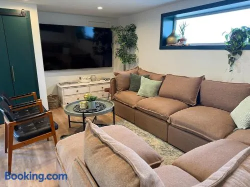 Parkside Family Apartment at Horner Park - Image 1