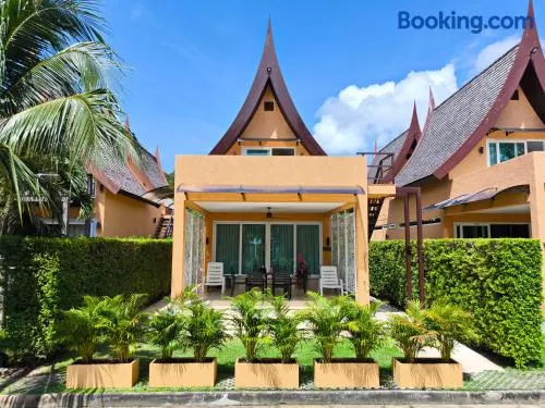 Blue Haven Bay Resort Apartments - Image 1