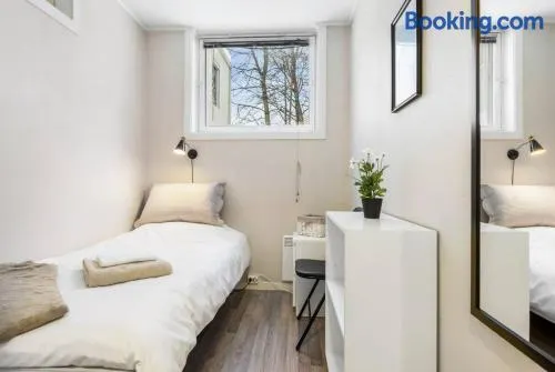 1-roms leiligheter med felles bad, stue og kjøkken - Image 1