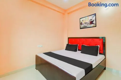 Hotel O Luxury Palace - Image 1