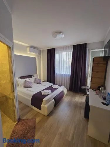 Къща за гости Elion House - Image 1