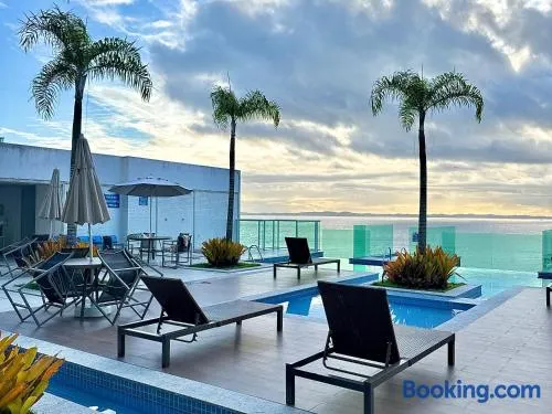 Excepcional Apartamento Vista Mar -Cloc Por do Sol na praia, frete Mar - Image 1