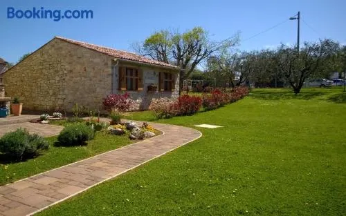 Holiday House Sweet Home - Image 1