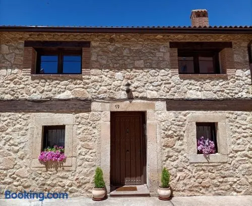 LA CASITA DEL CARRETERO - Image 1