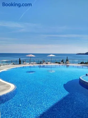 ApartHotel Belvedere Residence Becici Budva - Image 1