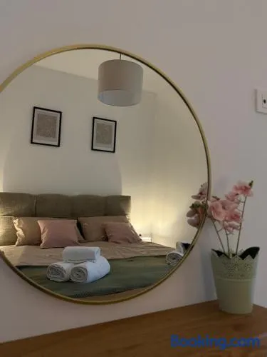 Apartman Dukat- Luksuzna novogradnja u srcu Vinkovaca s parkingom - Image 1