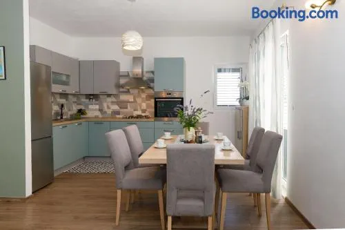 Blue home - Image 1