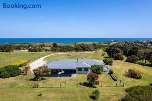Oceanview On the Hill - Image 1