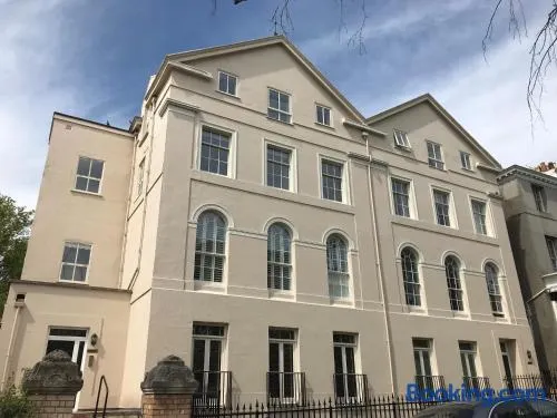Luxury City Centre Apartment, Exeter. - Image 1