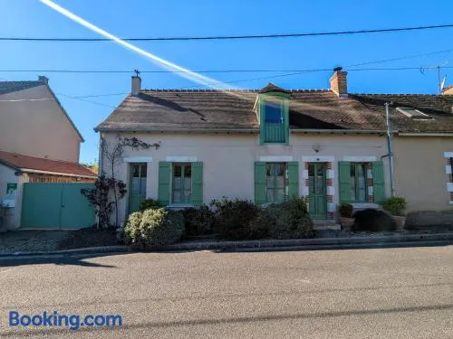 Charmante maison avec jardin au cœur du Parc Naturel Régional de la Brenne, idéale pour télétravail. - Image 1