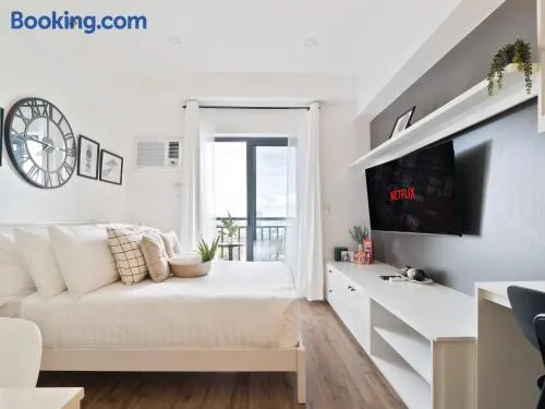 Modern Studio in Grand Residences North Tower A - Image 1