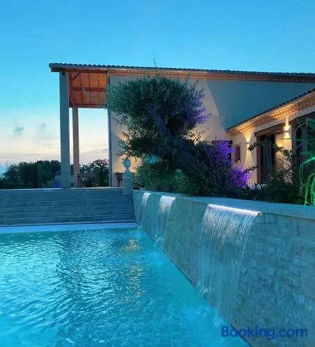 Villa Henri Marie l Chambre Pastel, Maritime, Soleil Levant - Image 1