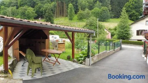 Spacieux et confortables gîtes à proximité randonnées, lacs, ski nature - Image 1