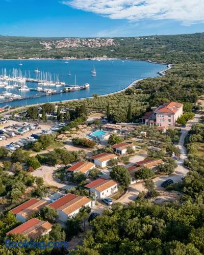 Holiday Homes Kanajt - Image 1