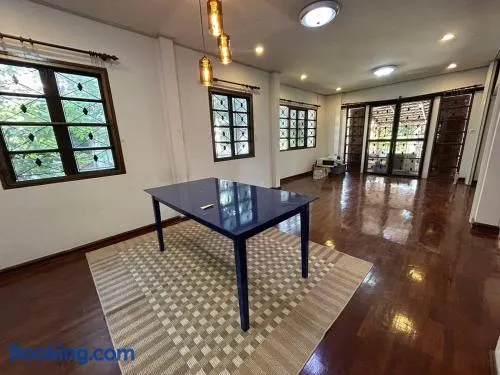 หมู่บ้านชลลดา - Image 1